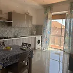 度假居 Casa Ester E Antonella 马奥莱